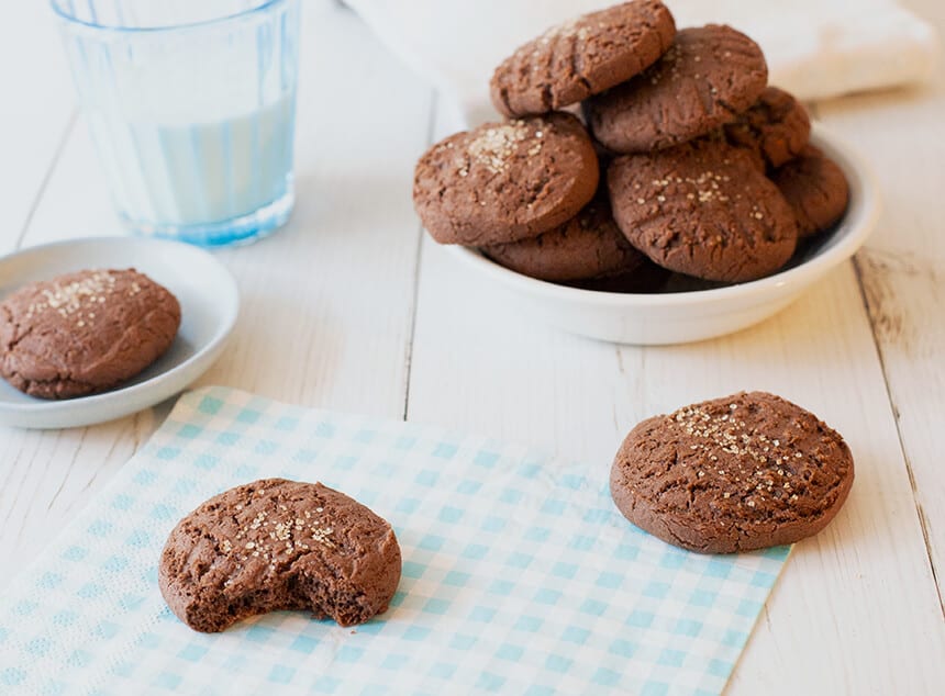 עוגיות שוקולד עם קקאו -מטבח קל